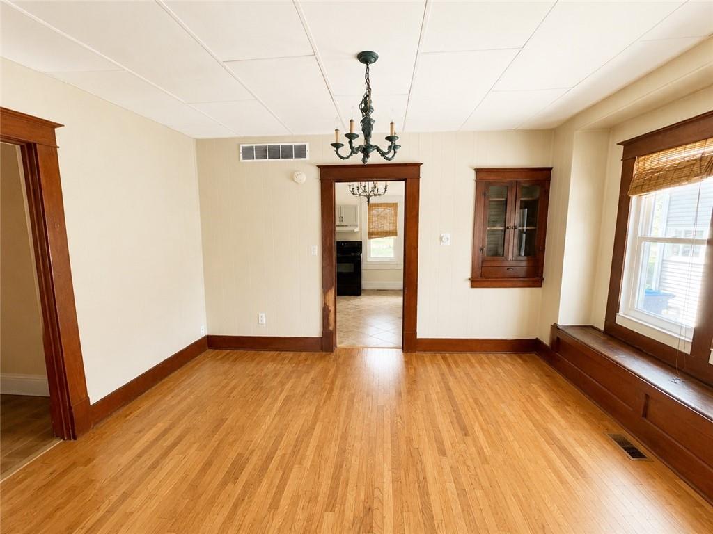 1104 S Sneed Avenue Property Photo 3
