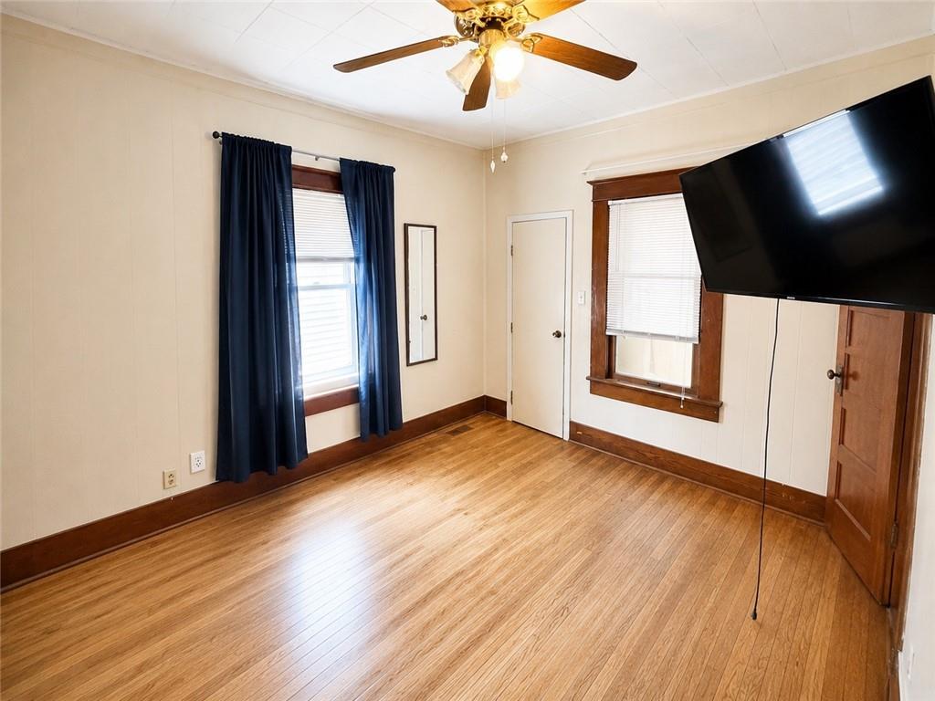 1104 S Sneed Avenue Property Photo 9