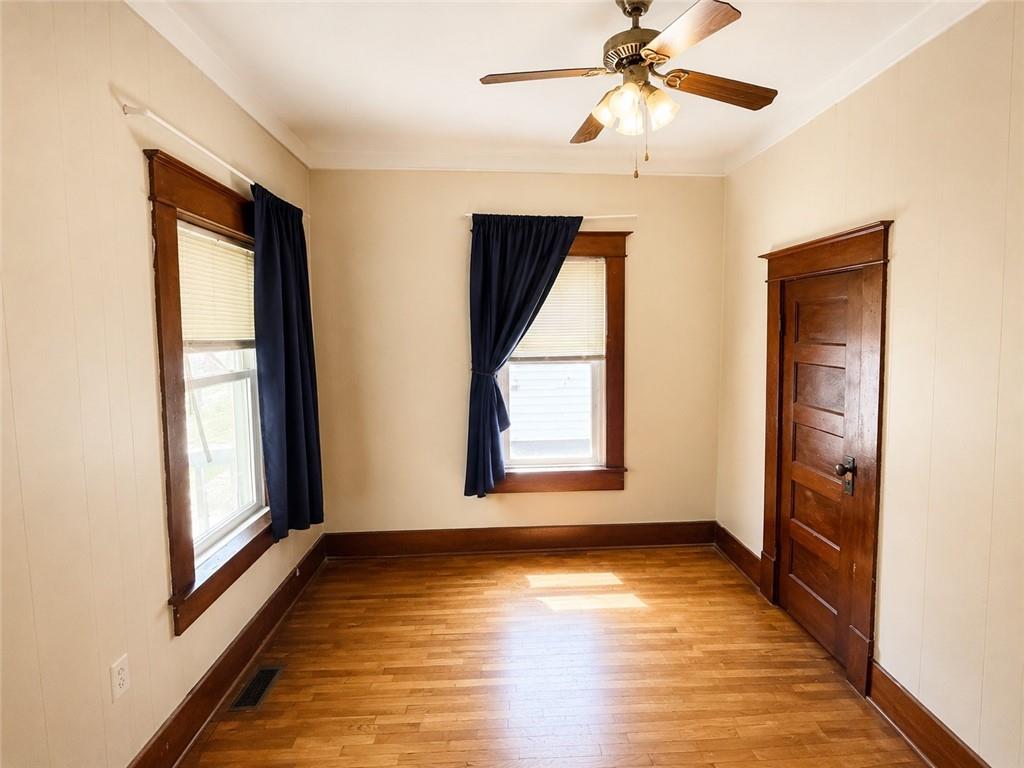 1104 S Sneed Avenue Property Photo 10