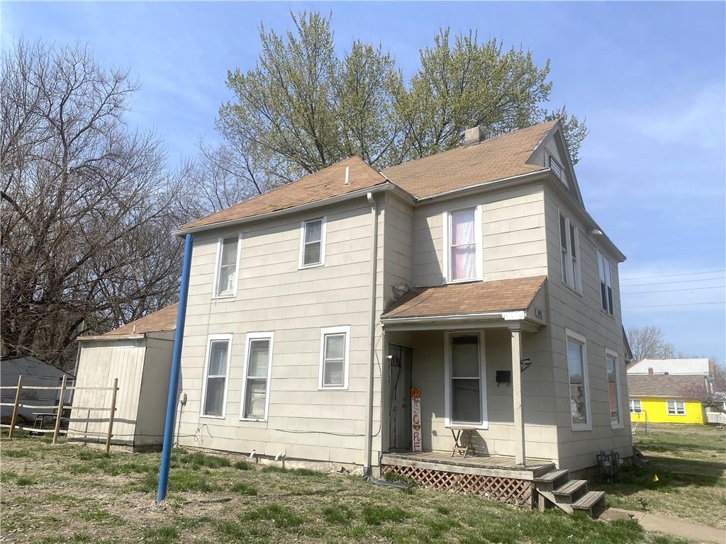 1010 S 18th Street Property Photo 3