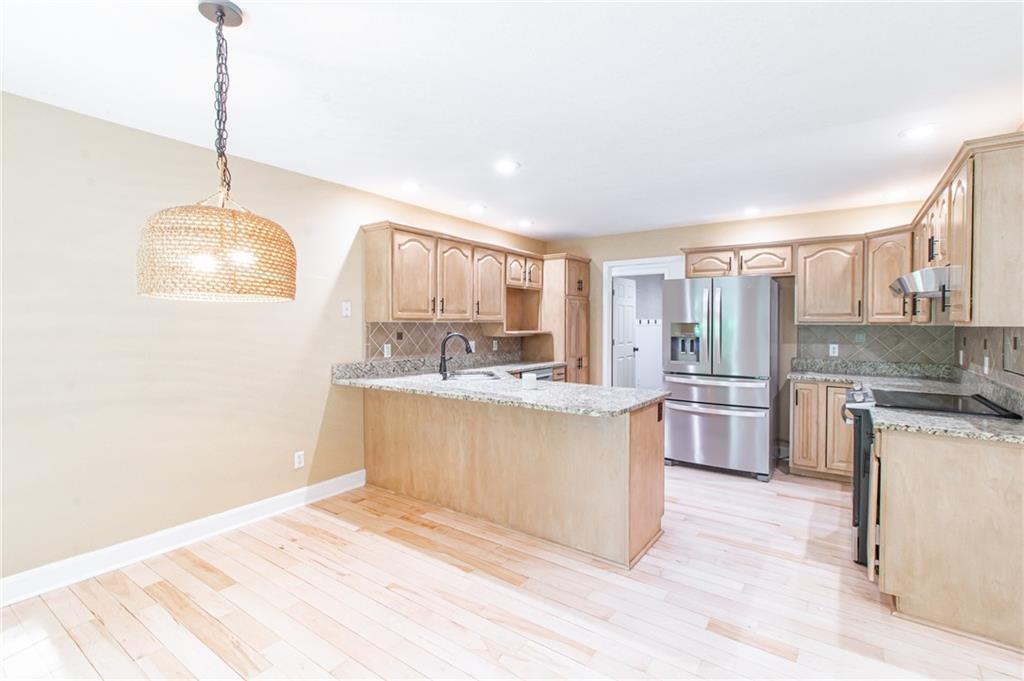 1885 W Timber Ridge Drive Property Photo 15