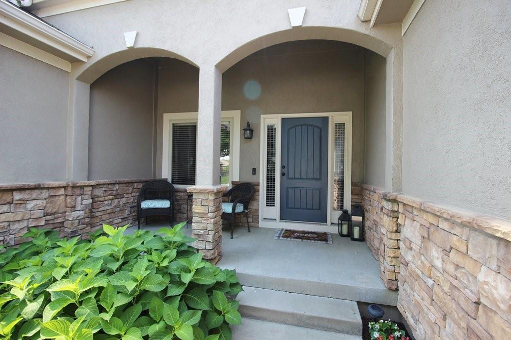 1101 Nw Pecan Drive Property Photo 3