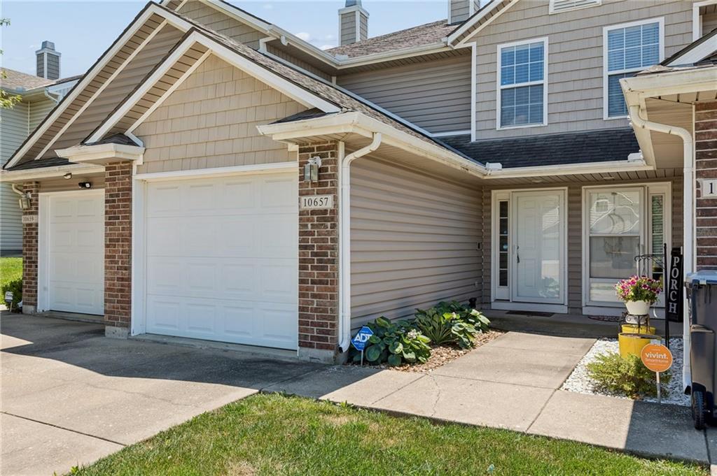 10657 E 46th Street Property Photo 1