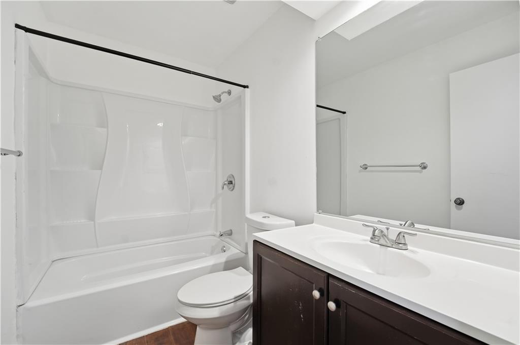 408 W 104th Street Property Photo 17