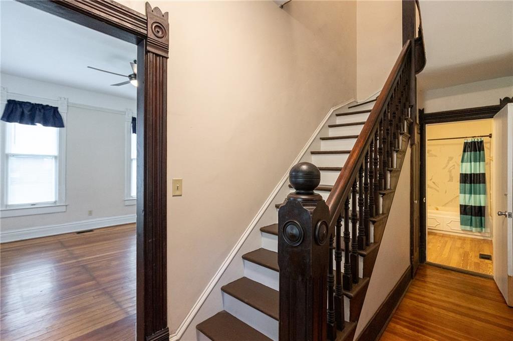 1919 South Street Property Photo 12