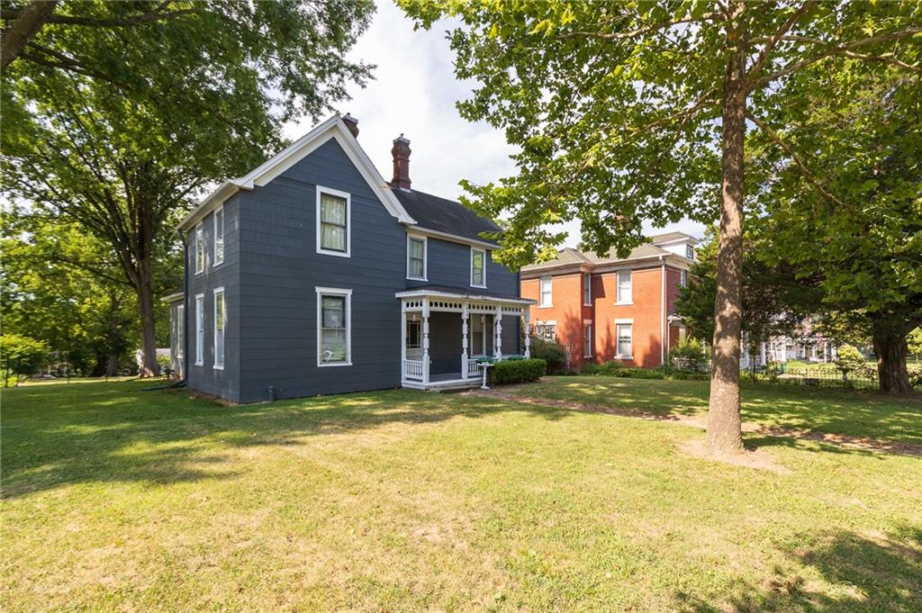 1919 South Street Property Photo 57