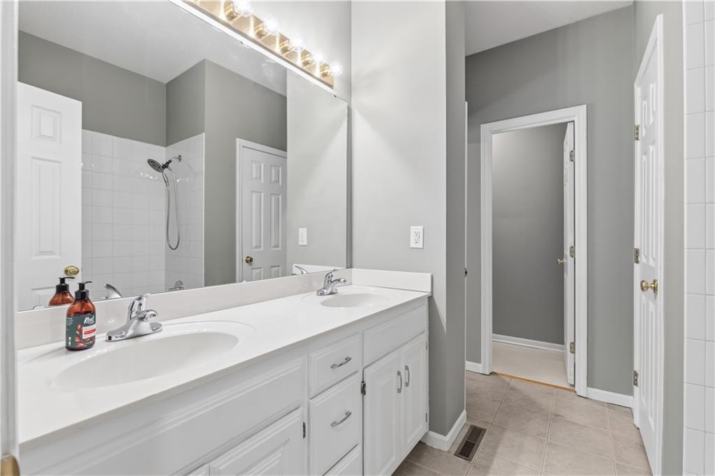 13907 W 58th Place Property Photo 14