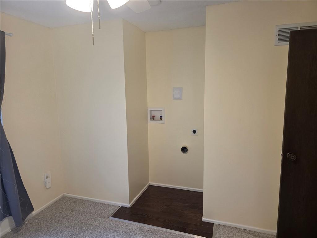 1121 W Elm Terrace Property Photo 19