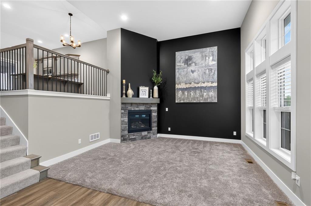 2152 Hay Market Court Property Photo 6