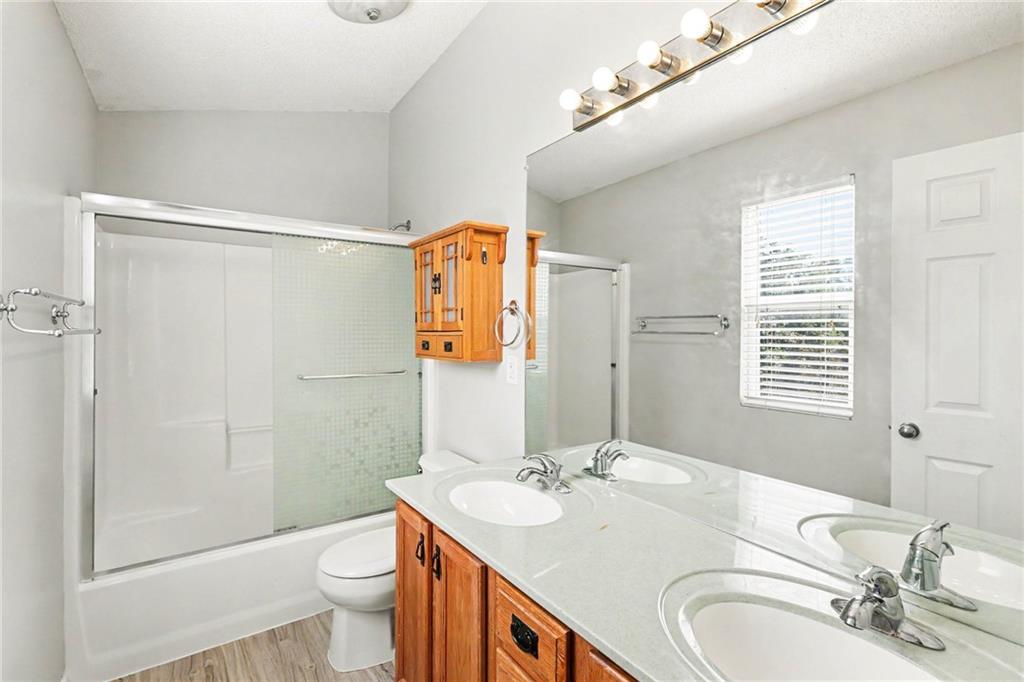 1810 W Fredrickson Circle Property Photo 15