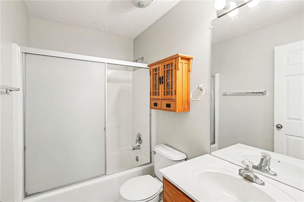 1810 W Fredrickson Circle Property Photo 19
