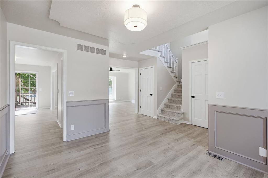400 Sagamore Road Property Photo 6