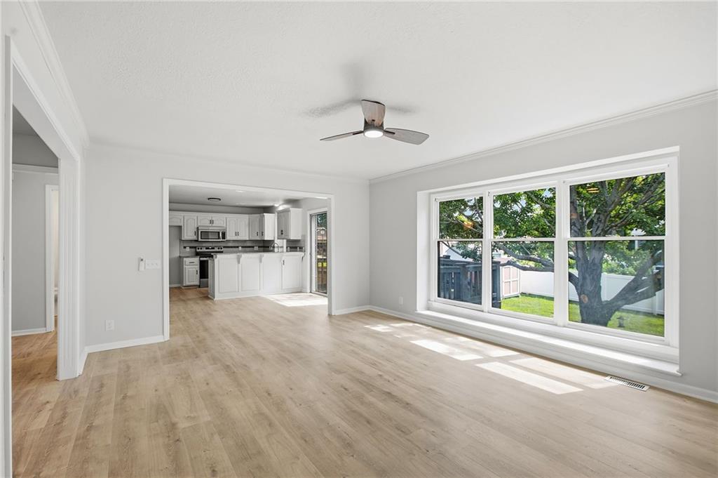 400 Sagamore Road Property Photo 10