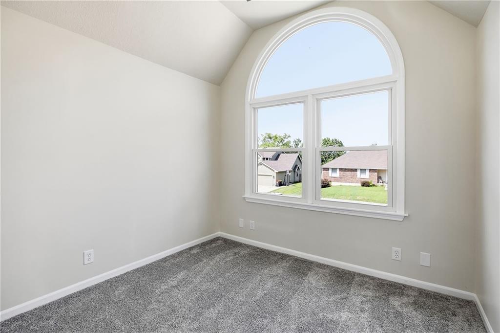 400 Sagamore Road Property Photo 25