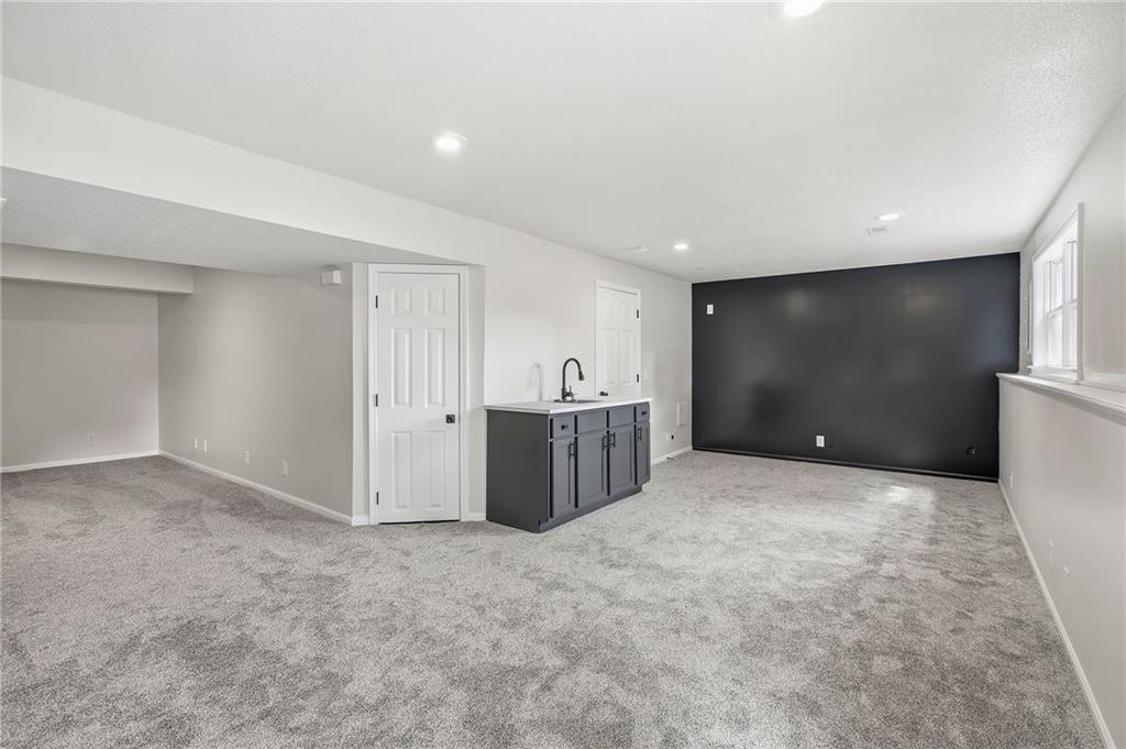 400 Sagamore Road Property Photo 37