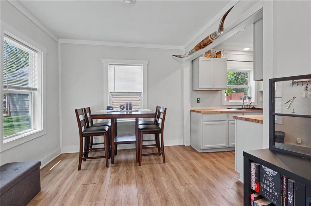 633 Oak Street Property Photo 6