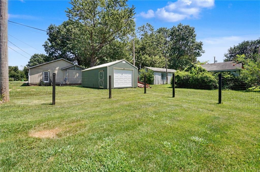 633 Oak Street Property Photo 15