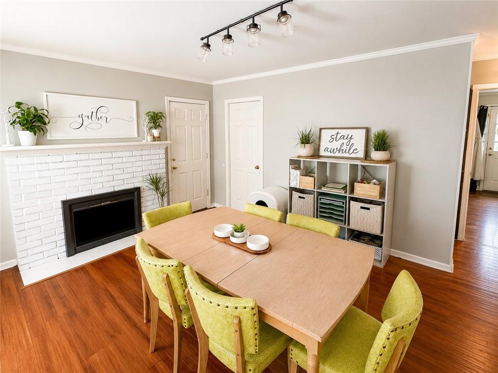 200 Percy Lane Property Photo 6