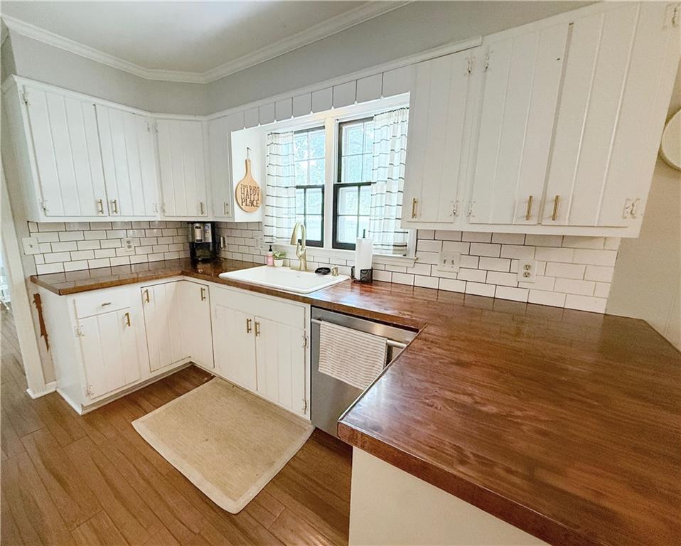 200 Percy Lane Property Photo 20