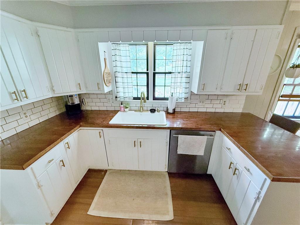 200 Percy Lane Property Photo 21