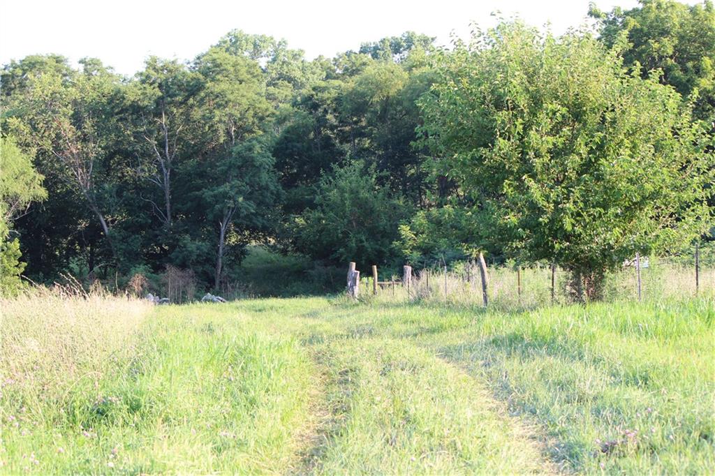 3904 Ne Sandstone Drive Property Photo 16