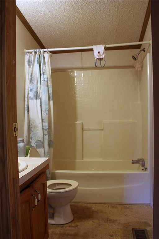 3904 Ne Sandstone Drive Property Photo 34