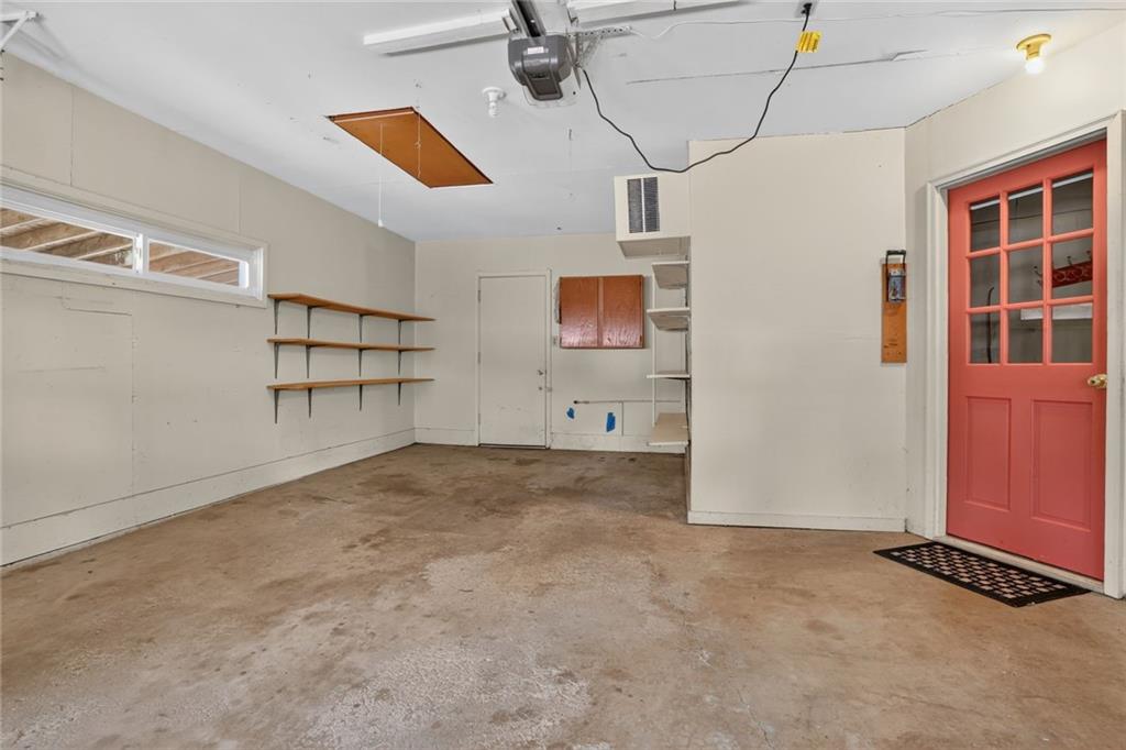 5823 N Ava Terrace Property Photo 16