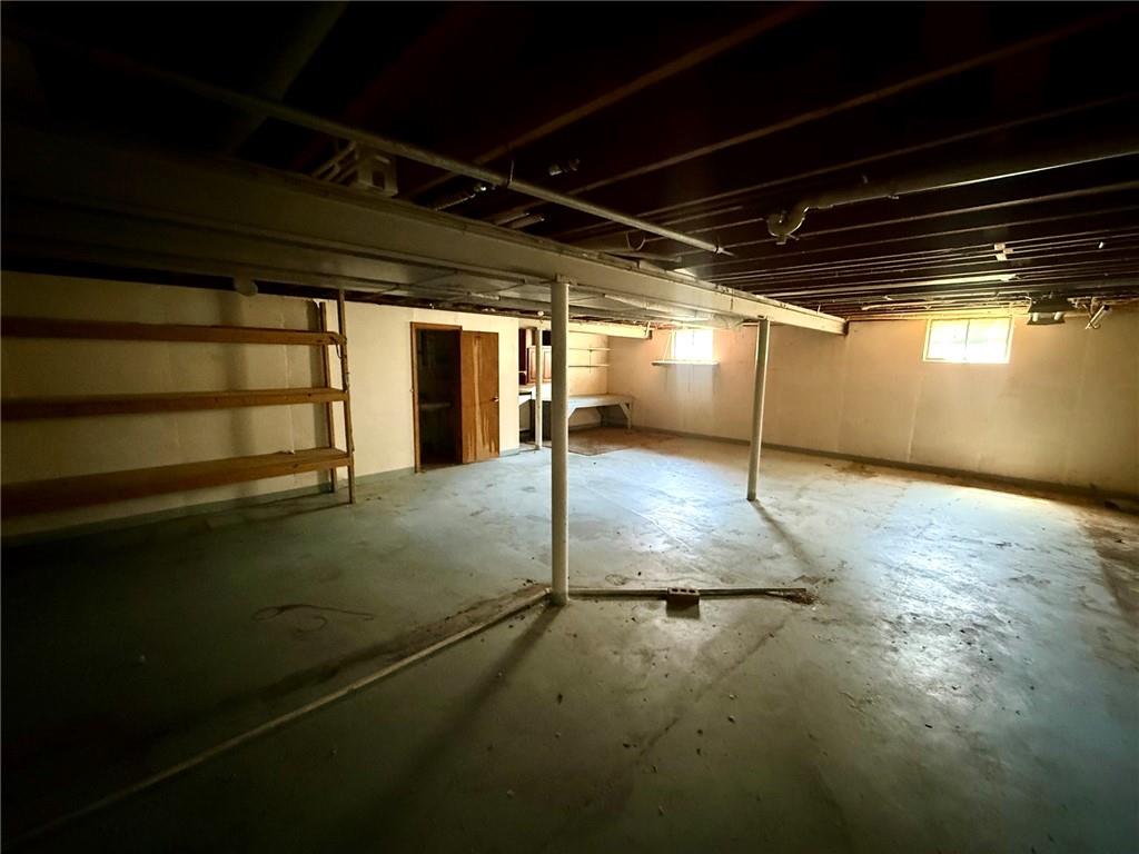 11812 E 48th Street Property Photo 6