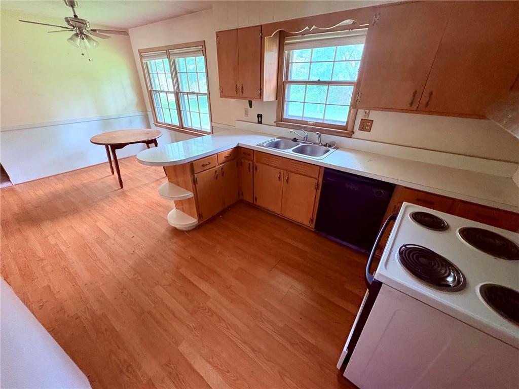 11812 E 48th Street Property Photo 15