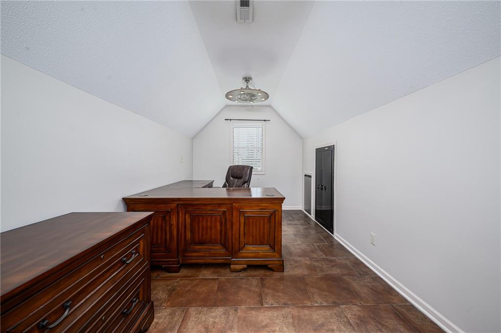 17935 185th Street Property Photo 35