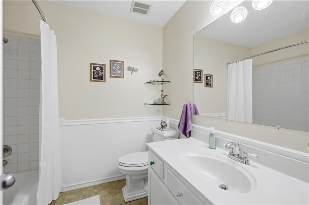 2412 Sw Paris Drive Property Photo 13