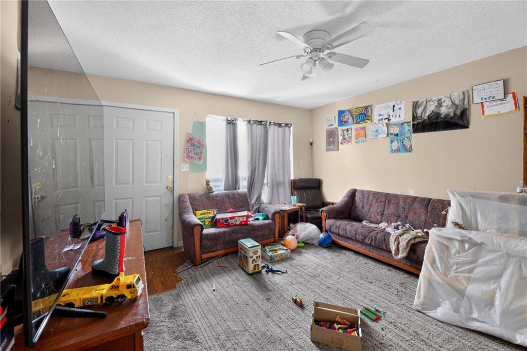 3209 Rainier Drive Property Photo 5