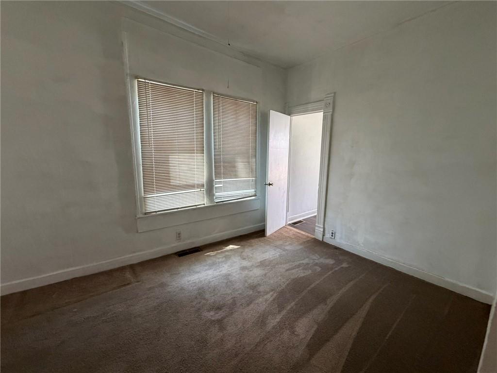 4619 E 8th Street Property Photo 13