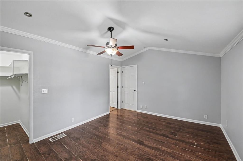 11111 E 36th Street Property Photo 12