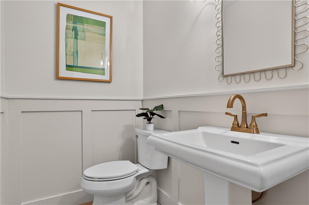 8224 Linden Drive Property Photo 19