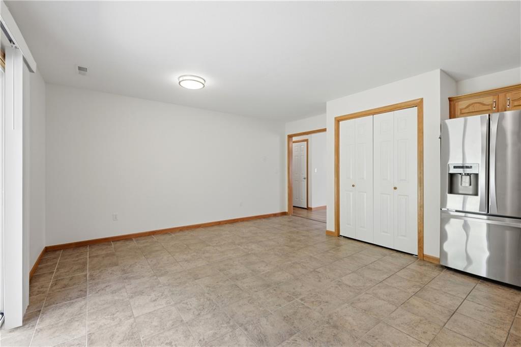 392 Hazelwood Drive Property Photo 8