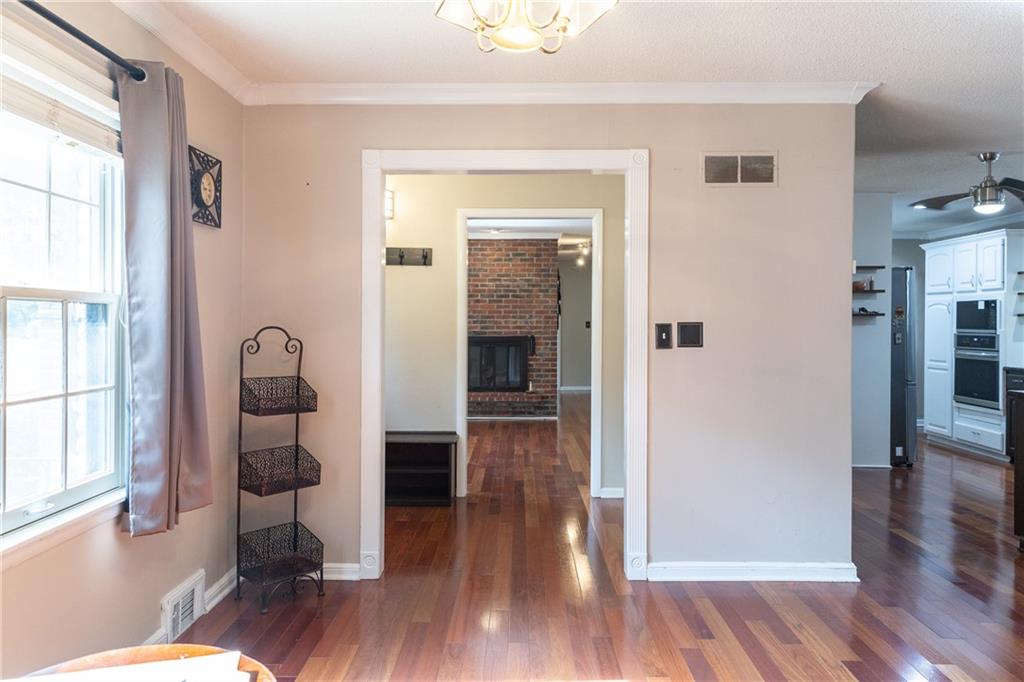 4934 Howe Drive Property Photo 17