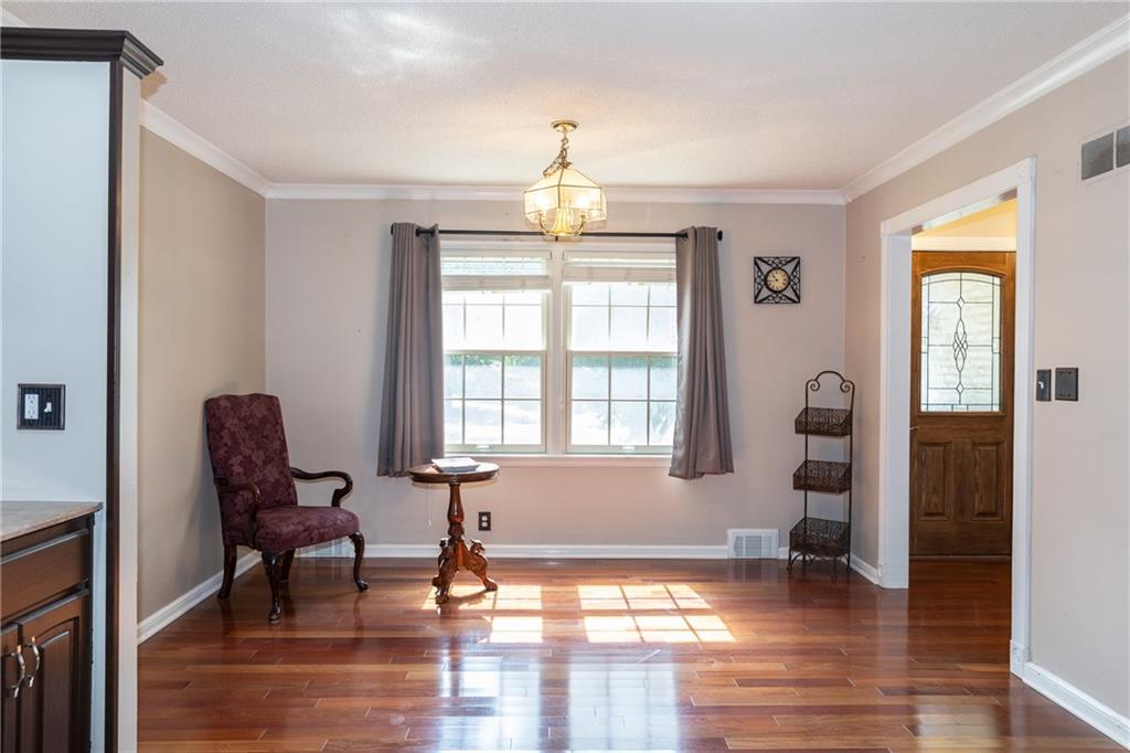 4934 Howe Drive Property Photo 18