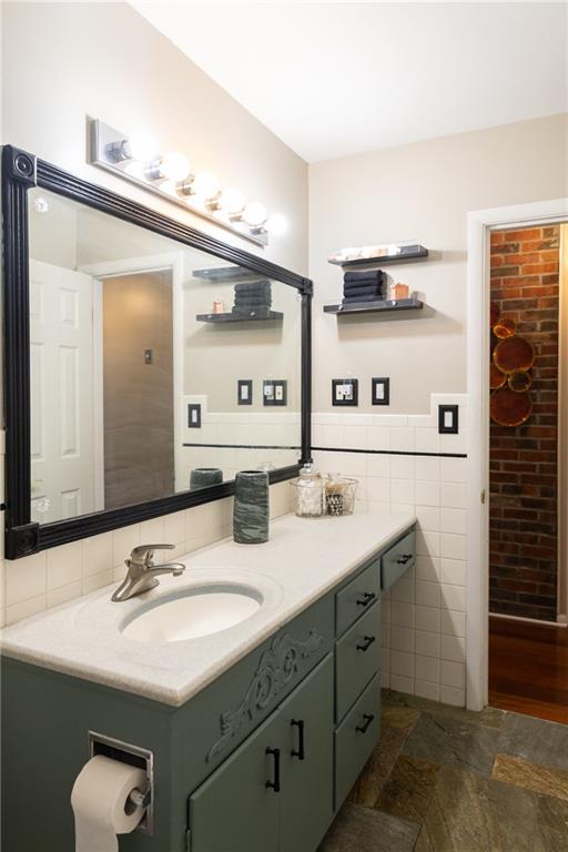 4934 Howe Drive Property Photo 45