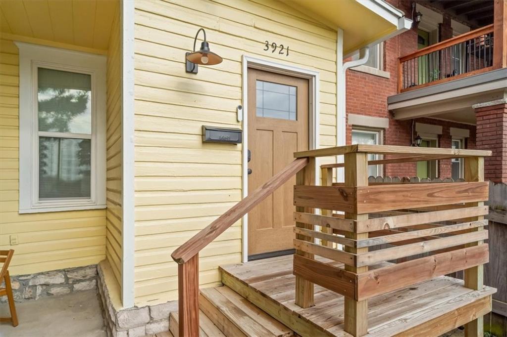 3921 Central Street Property Photo 9
