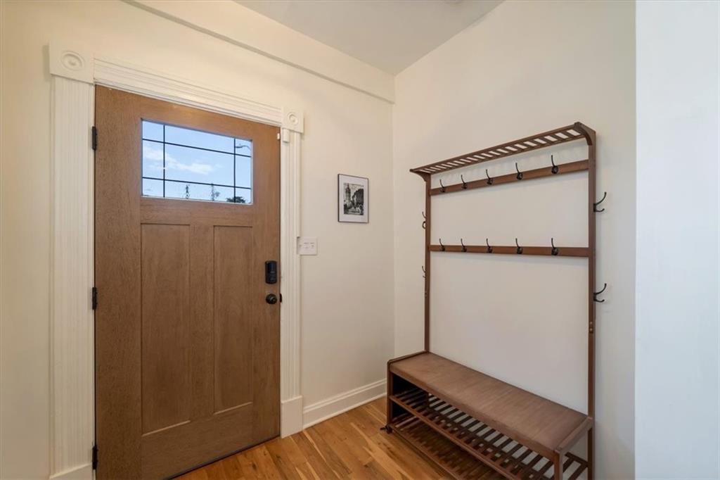 3921 Central Street Property Photo 10