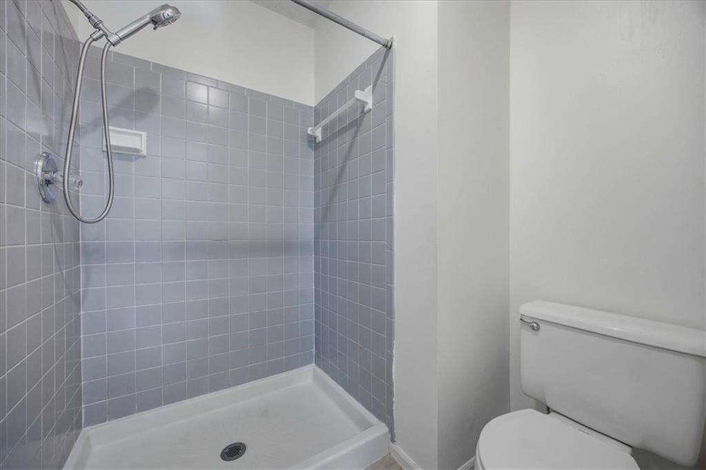 11919 Mackey Street Property Photo 17
