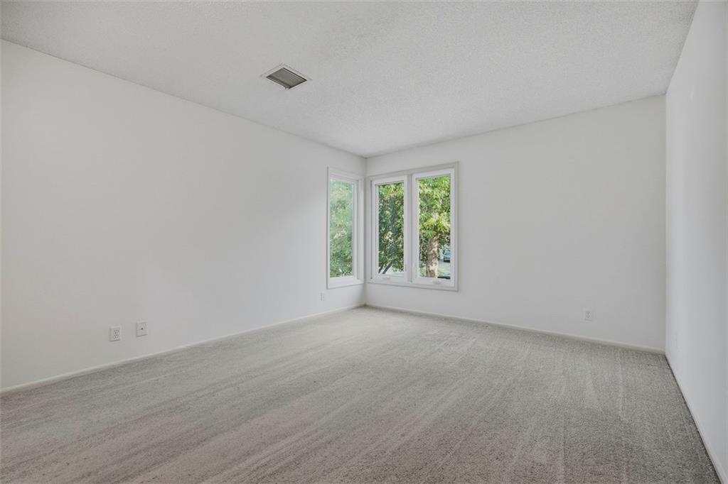 11919 Mackey Street Property Photo 23