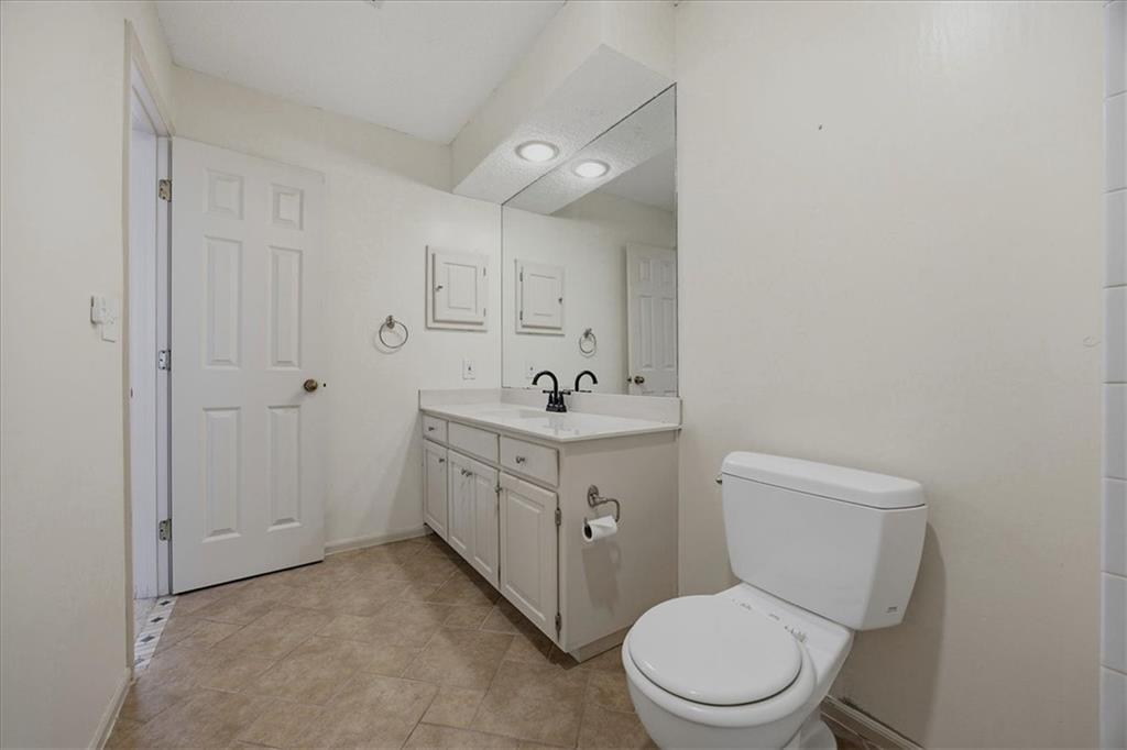 11919 Mackey Street Property Photo 25