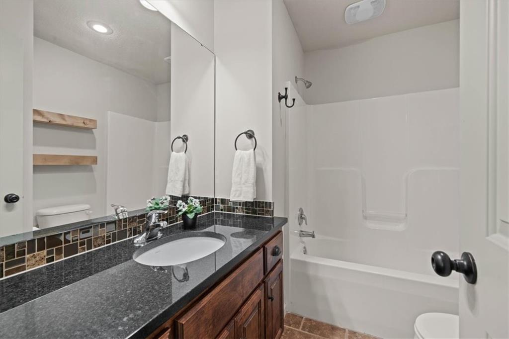 20867 W 108th Street Property Photo 16