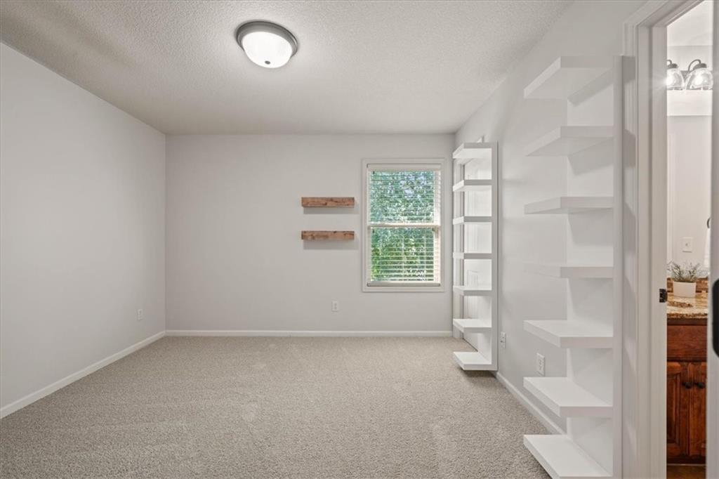 20867 W 108th Street Property Photo 23