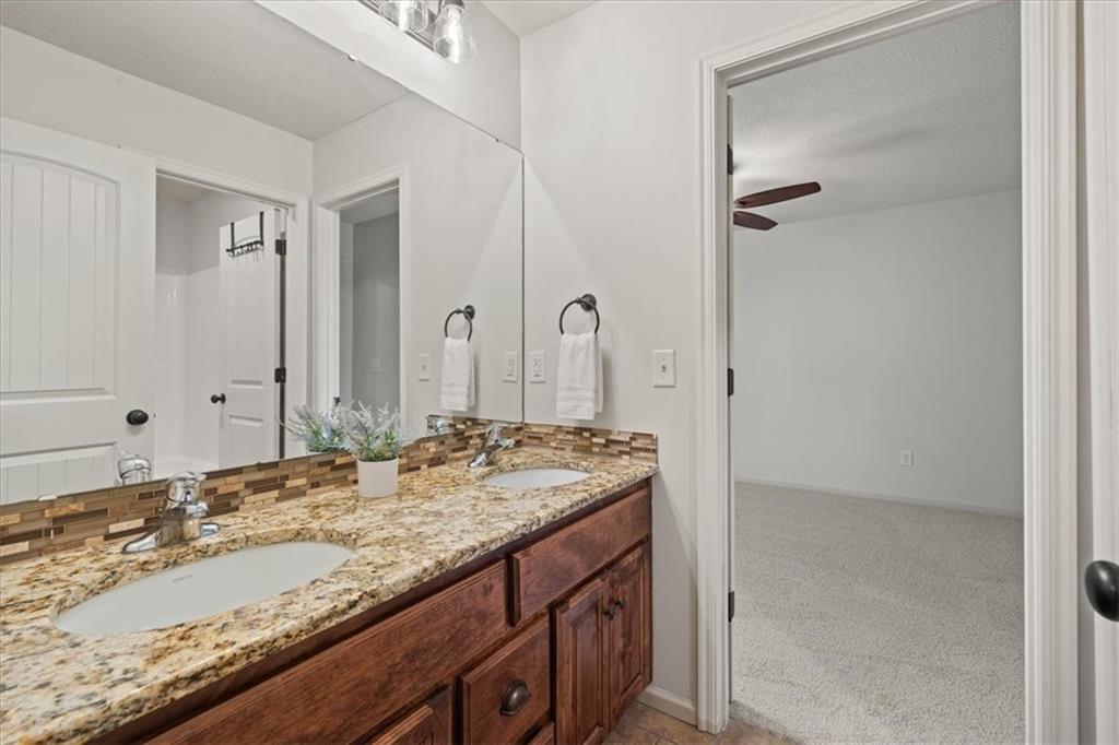 20867 W 108th Street Property Photo 24
