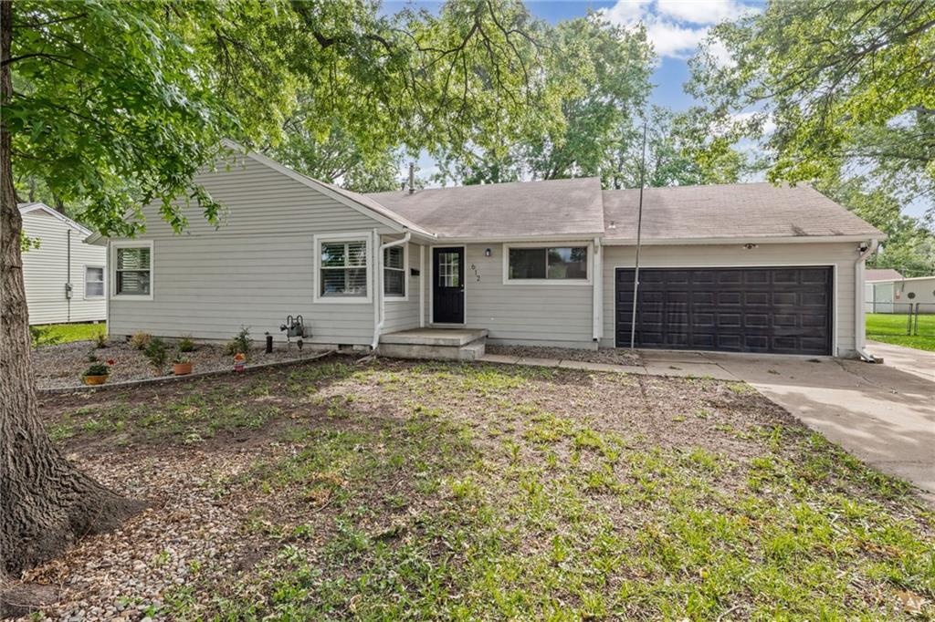 612 S Sherman Avenue Property Photo