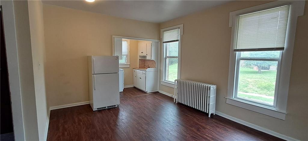 3012 Felix Street Property Photo 3