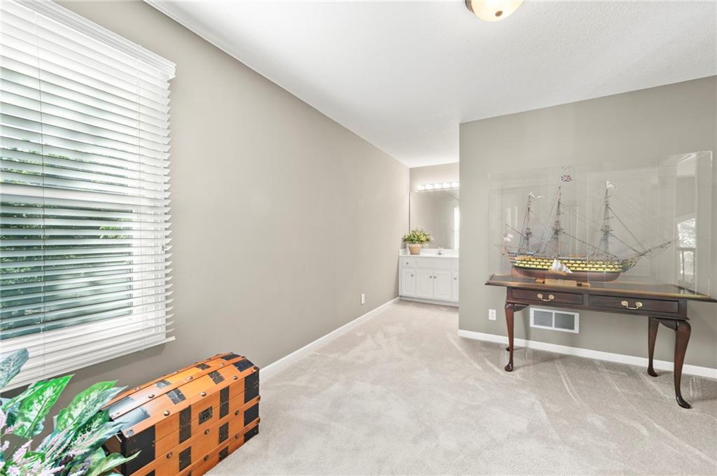 1629 Sw Hedgewood Lane Property Photo 36
